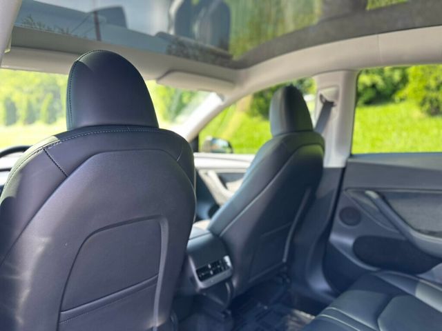 2023 Tesla Model Y Performance AWD - 22906726 - 18