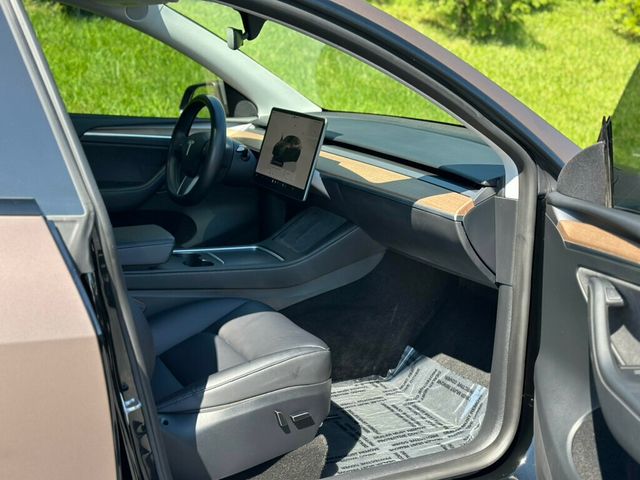 2023 Tesla Model Y Performance AWD - 22906726 - 23