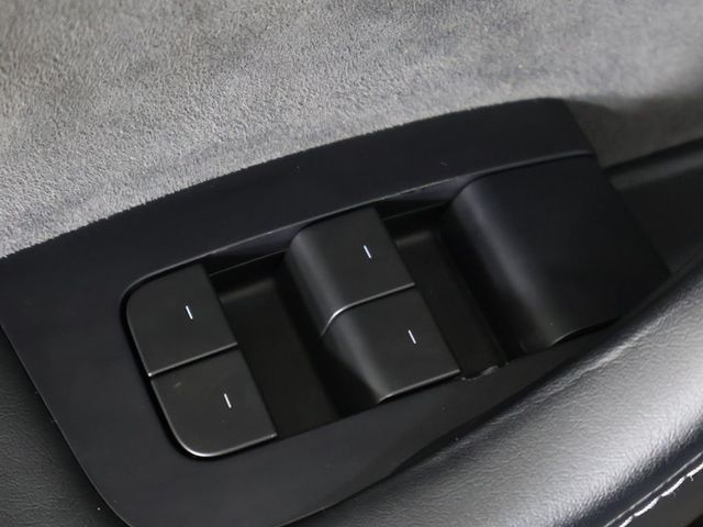 2023 Tesla Model Y Performance AWD - 23009684 - 38
