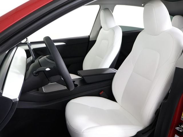 2023 Tesla Model Y Performance AWD - 23018778 - 31