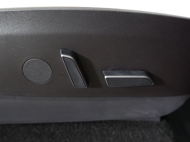 2023 Tesla Model Y Performance AWD - 23018778 - 33