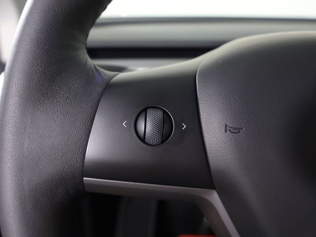 2023 Tesla Model Y Performance AWD - 23018778 - 40