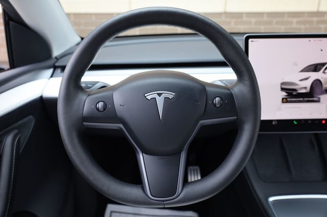2023 Tesla Model Y Performance AWD - 22935954 - 28