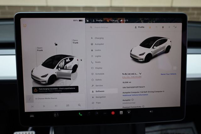 2023 Tesla Model Y Performance AWD - 22935954 - 37