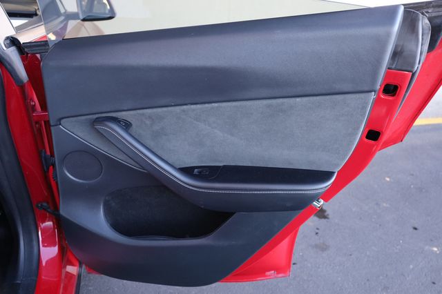 2023 Tesla Model Y Performance AWD - 22969222 - 18