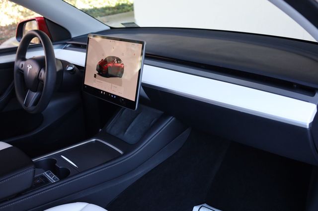 2023 Tesla Model Y Performance AWD - 22969222 - 22