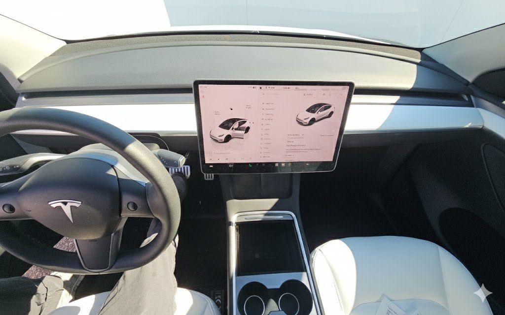 2023 Tesla Model Y Performance AWD - 22935513 - 11