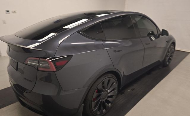 2023 Tesla Model Y Performance AWD - 22945034 - 3