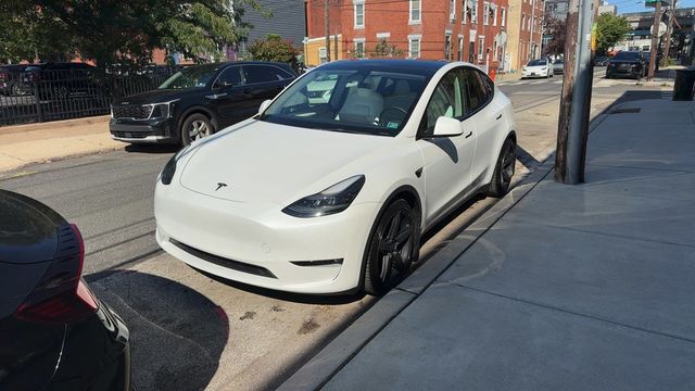 2023 Tesla Model Y Performance AWD - 23065040 - 1