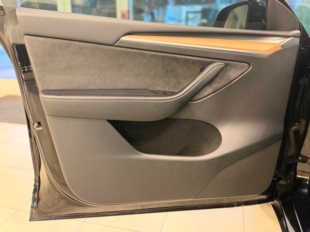 2023 Tesla Model Y Performance AWD - 23028974 - 17