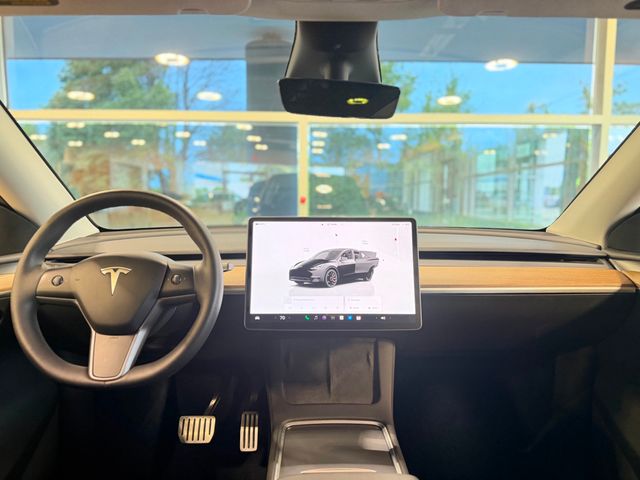 2023 Tesla Model Y Performance AWD - 23028974 - 35