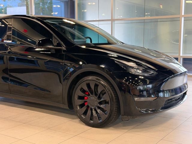 2023 Tesla Model Y's photo