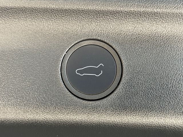 2023 Tesla Model Y Performance AWD - 23068115 - 37