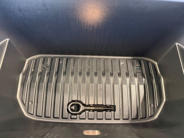 2023 Tesla Model Y Performance AWD - 23068115 - 38