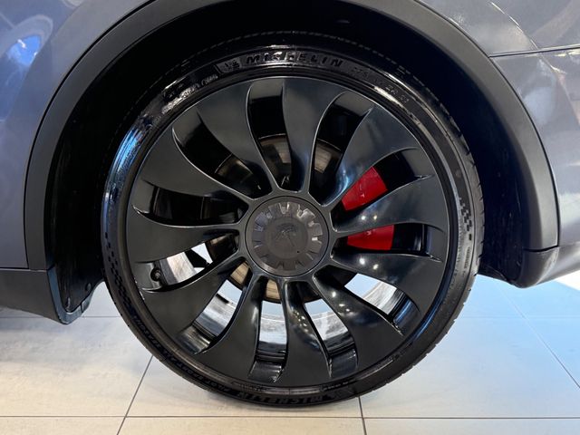 2023 Tesla Model Y Performance AWD - 23068115 - 39