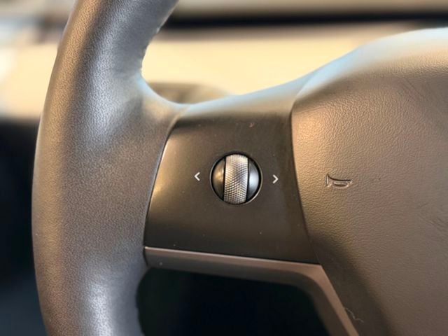 2023 Tesla Model Y Performance AWD - 23072117 - 24