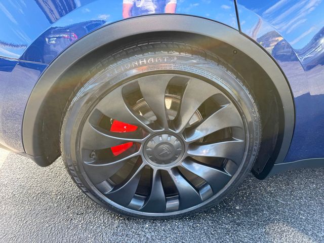 2023 Tesla Model Y Performance AWD - 22924133 - 37