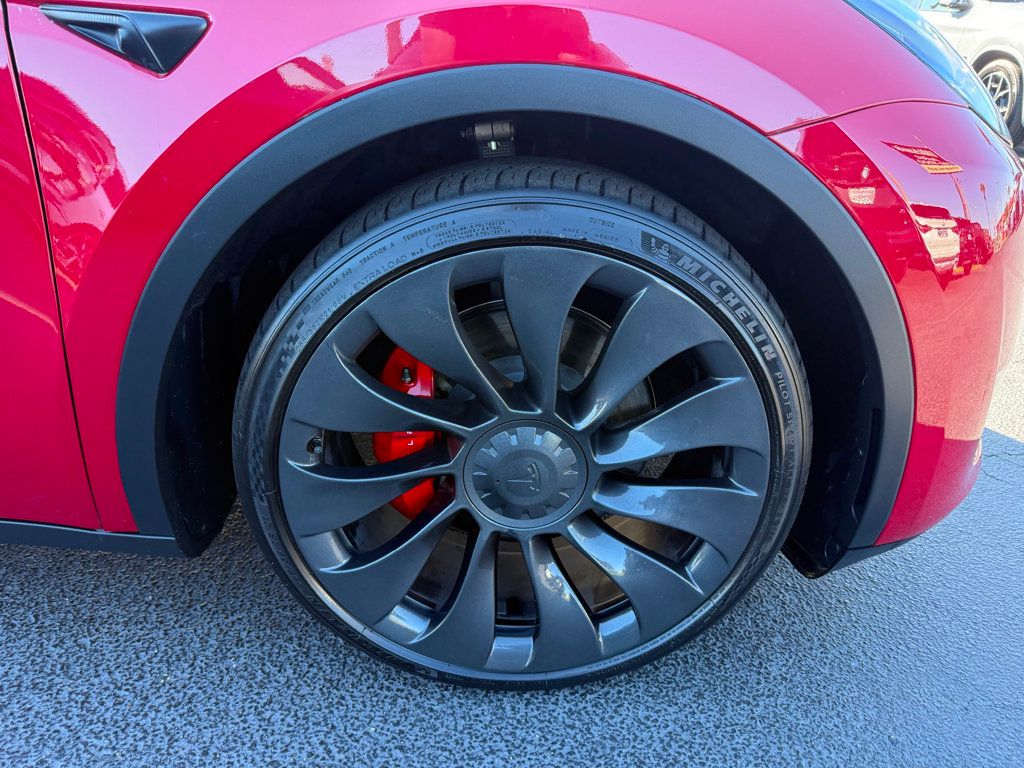 2023 Tesla Model Y Performance AWD - 22924822 - 36