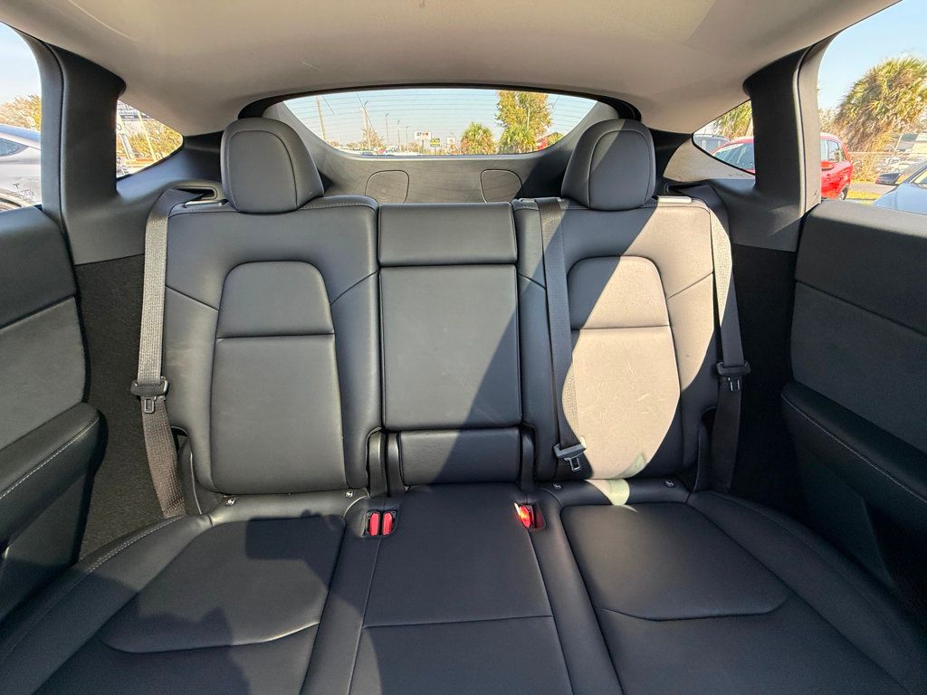 2023 Tesla Model Y Performance AWD - 22983582 - 16
