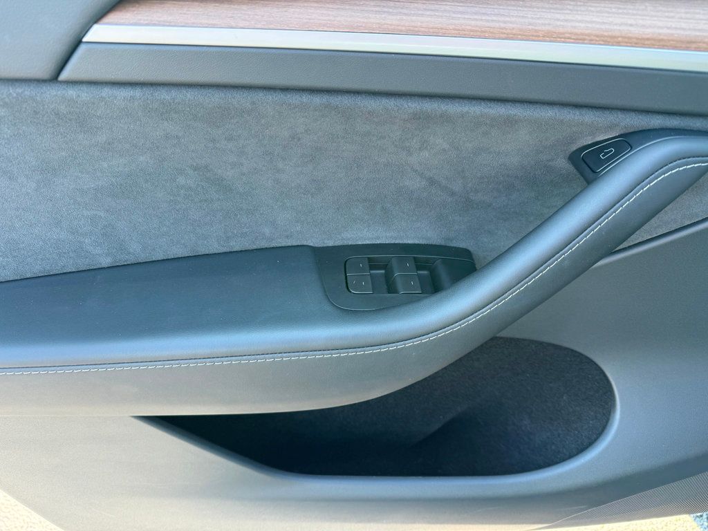 2023 Tesla Model Y Performance AWD - 22983582 - 19