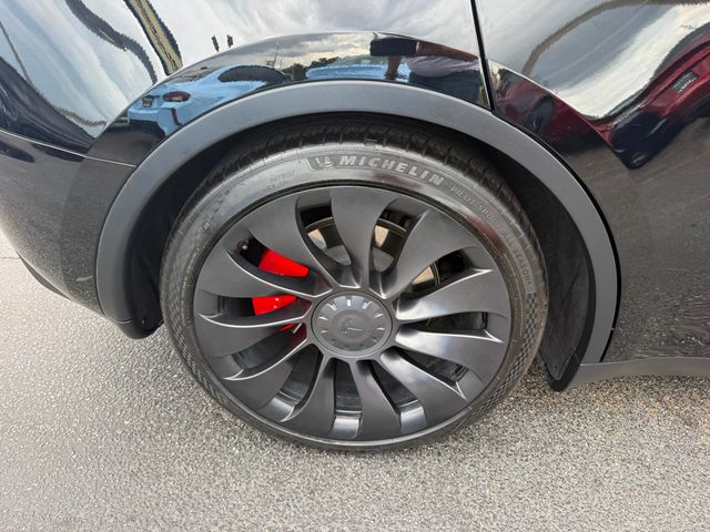 2023 Tesla Model Y Performance AWD - 23043359 - 36