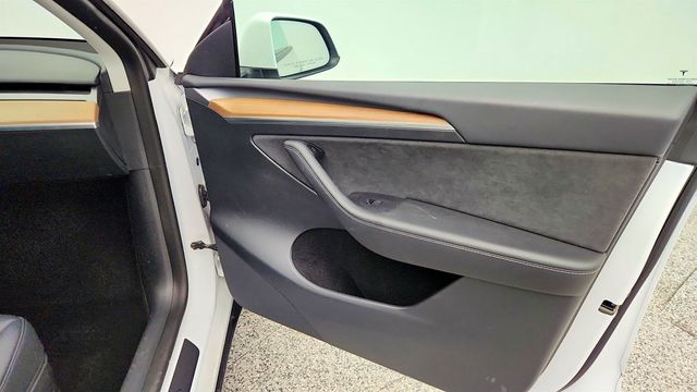 2023 Tesla Model Y Performance AWD - 23010093 - 28