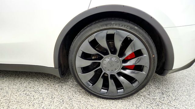 2023 Tesla Model Y Performance AWD - 23010093 - 8