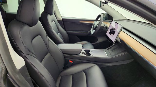 2023 Tesla Model Y Performance AWD - 23016217 - 26