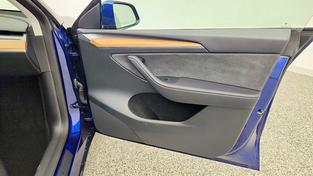 2023 Tesla Model Y Performance AWD - 23042033 - 27