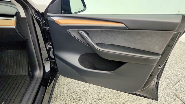 2023 Tesla Model Y Performance AWD - 23054128 - 28
