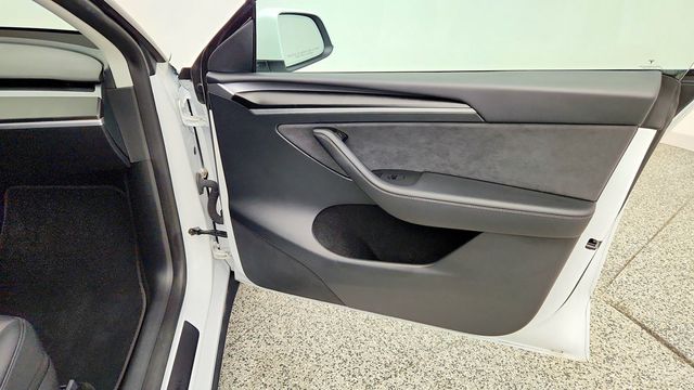 2023 Tesla Model Y Performance AWD - 23092977 - 26