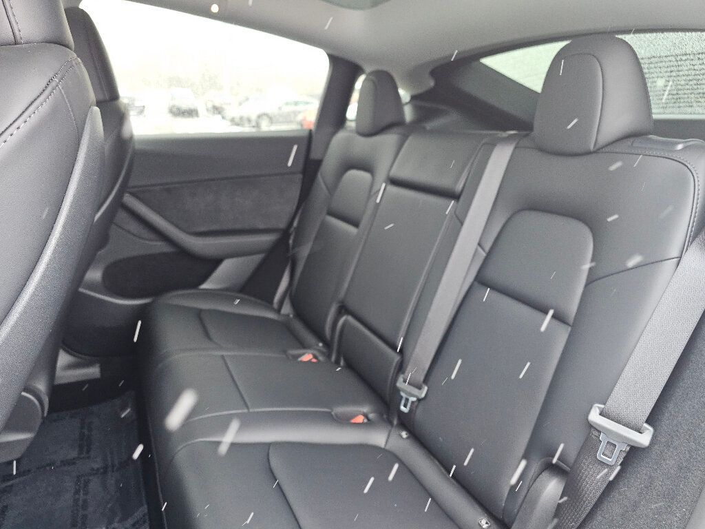 2023 Tesla Model Y Performance AWD - 22954701 - 18