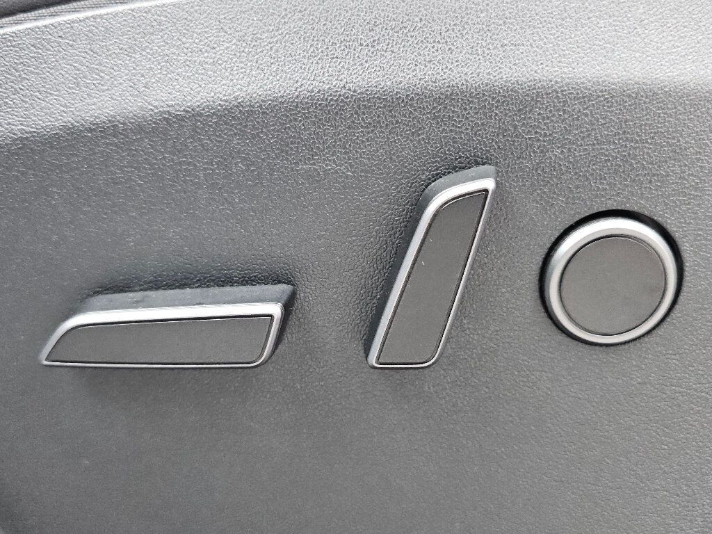 2023 Tesla Model Y Performance AWD - 22954701 - 27