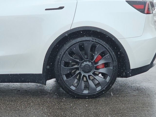 2023 Tesla Model Y Performance AWD - 22954701 - 28
