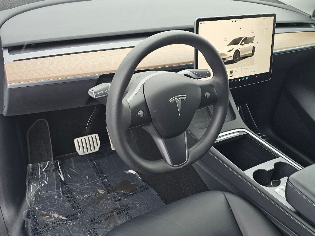 2023 Tesla Model Y Performance AWD - 22954701 - 8