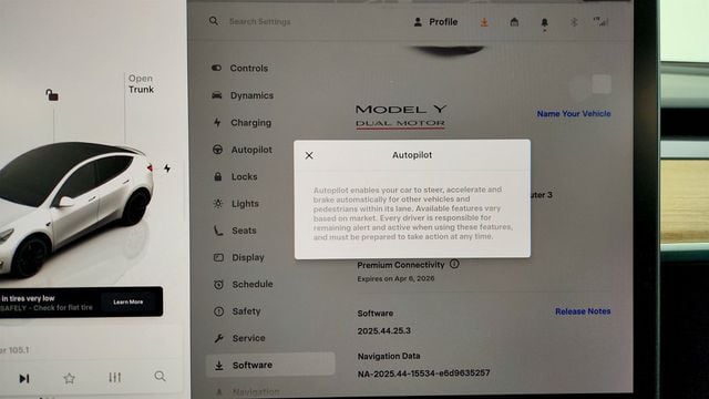 2023 Tesla Model Y Performance AWD w/ 21'' Wheels & Track-Ready Acceleration - 22997970 - 15