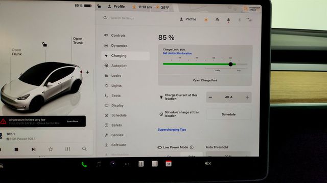 2023 Tesla Model Y Performance AWD w/ 21'' Wheels & Track-Ready Acceleration - 22997970 - 17
