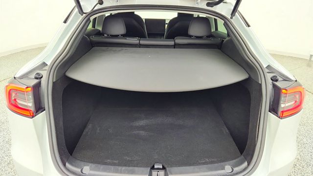 2023 Tesla Model Y Performance AWD w/ 21'' Wheels & Track-Ready Acceleration - 22997970 - 25