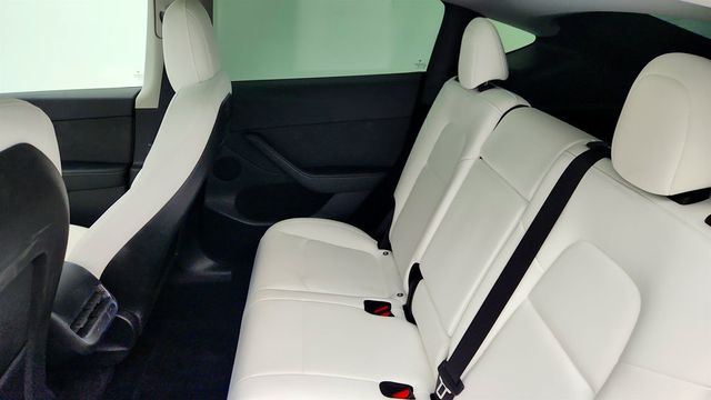 2023 Tesla Model Y Performance AWD with White & Black Premium Interior - 22973232 - 24