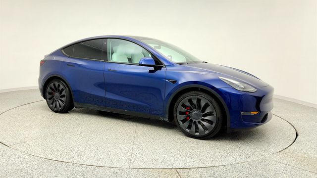2023 Tesla Model Y Performance AWD with White & Black Premium Interior - 22973232 - 2