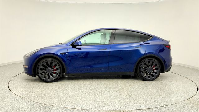 2023 Tesla Model Y Performance AWD with White & Black Premium Interior - 22973232 - 7