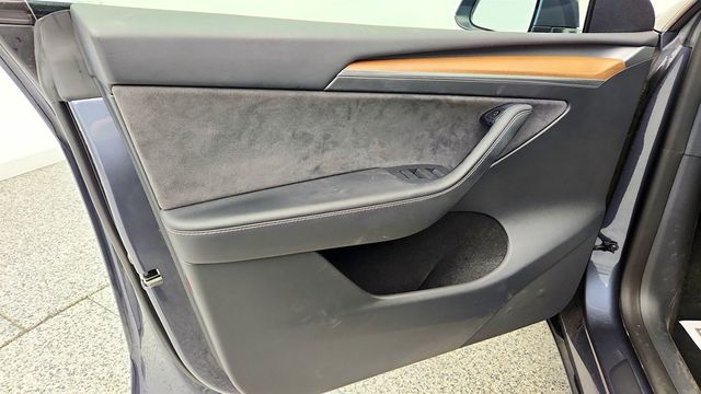2023 Tesla Model Y Performance AWD w/ Traffic-Aware Cruise Control and Autosteer - 23026770 - 10