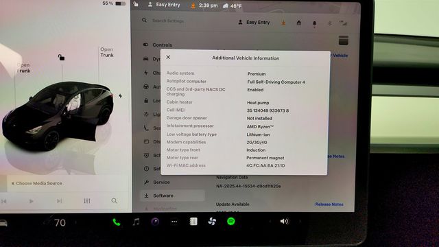 2023 Tesla Model Y Performance AWD w/ White & Black Premium Interior - 23000718 - 14