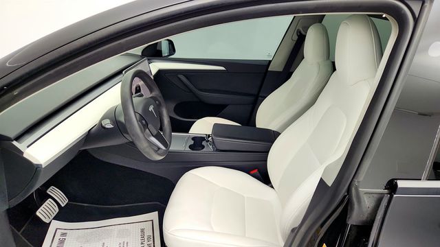 2023 Tesla Model Y Performance AWD w/ White & Black Premium Interior - 23000718 - 23