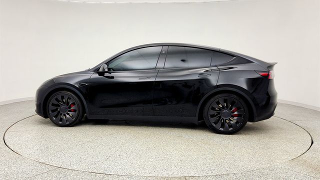 2023 Tesla Model Y Performance AWD w/ White & Black Premium Interior - 23000718 - 7