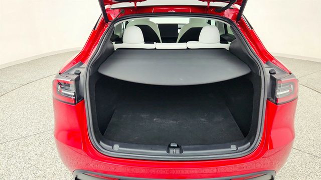 2023 Tesla Model Y Performance AWD w/ White & Black Premium Interior - 23006284 - 25