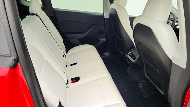 2023 Tesla Model Y Performance AWD w/ White & Black Premium Interior - 23006284 - 26
