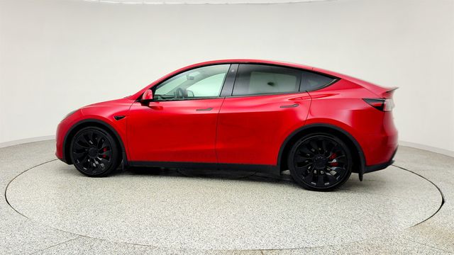 2023 Tesla Model Y Performance AWD w/ White & Black Premium Interior - 23006284 - 7