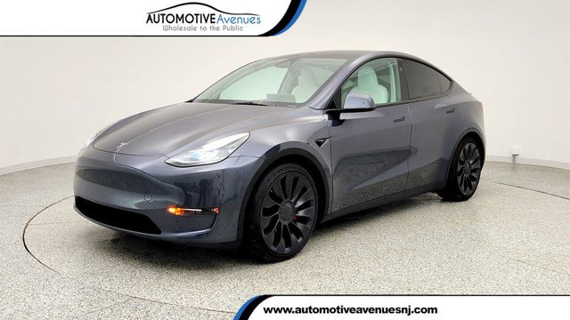 2023 Tesla Model Y Performance AWD w/ White & Black Premium Interior - 23010712 - 0