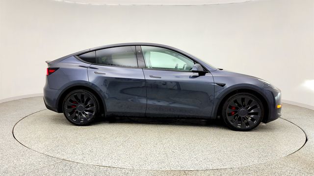 2023 Tesla Model Y Performance AWD w/ White & Black Premium Interior - 23010712 - 3